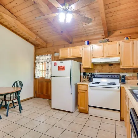 Cozy Gatlinburg Cabin With Private Hot Tub! Exterior photo