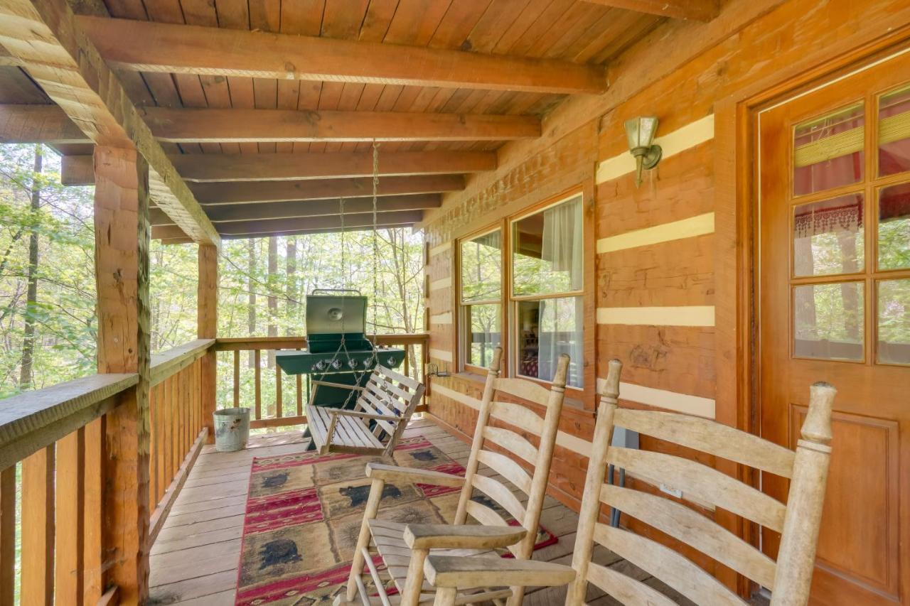 Cozy With Private Hot Tub! Сasa de vacaciones Gatlinburg